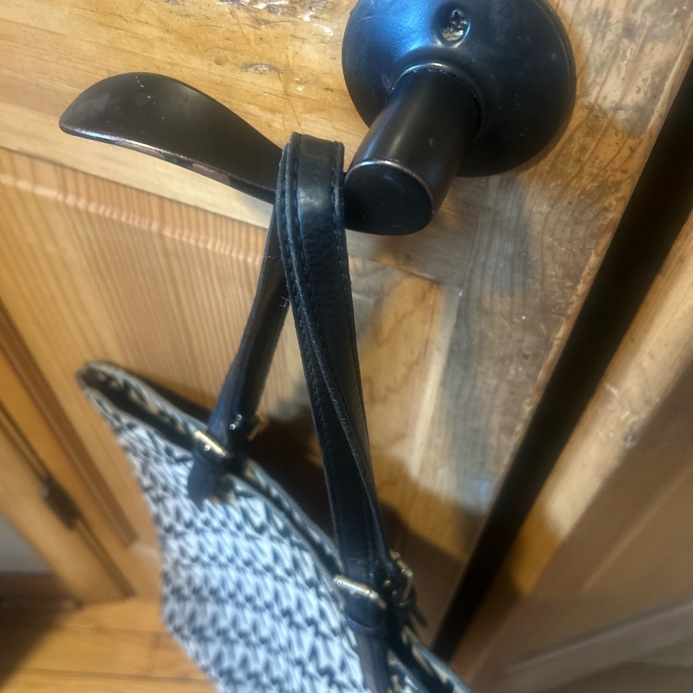 Michael Kors Brown Monogram Tote Handbag - Picture 8 of 12